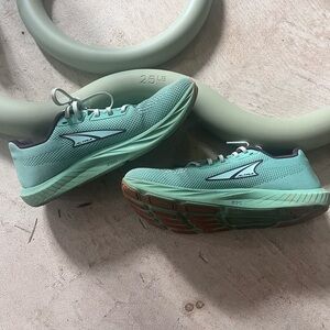 Altra Escalante 4 Running Shoes - Mint Green